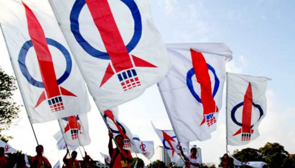 Orang Melayu dan Cina selalu kritik DAP? Mungkin inilah sebabnya…