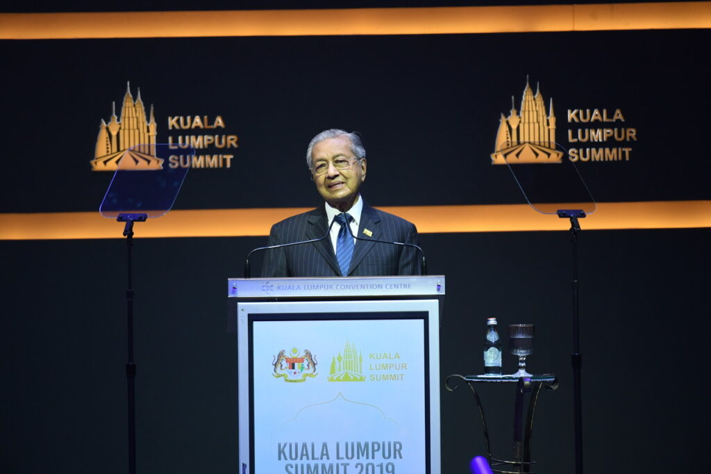 KL Summit nak gantikan OIC? Tun Mahathir kata Malaysia terlalu kecil untuk itu…