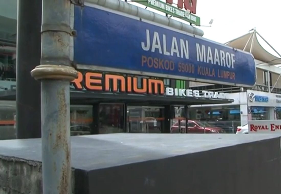 Jalan Maarof
