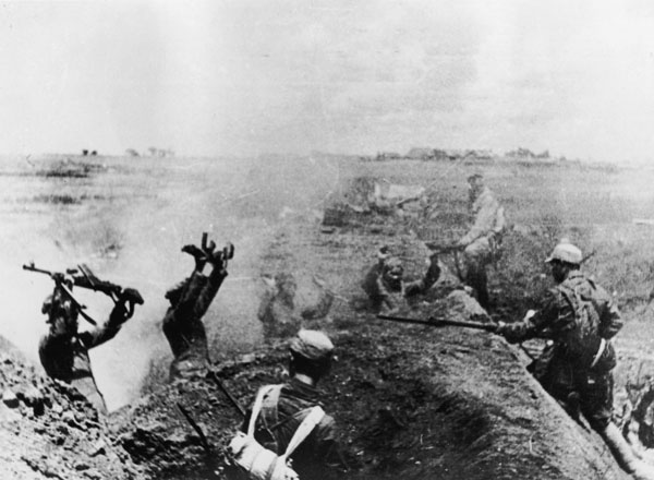 Chinese Communist Troops Take Prisoners