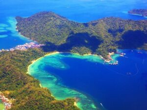 Tunku Abdul Rahman National Park Image