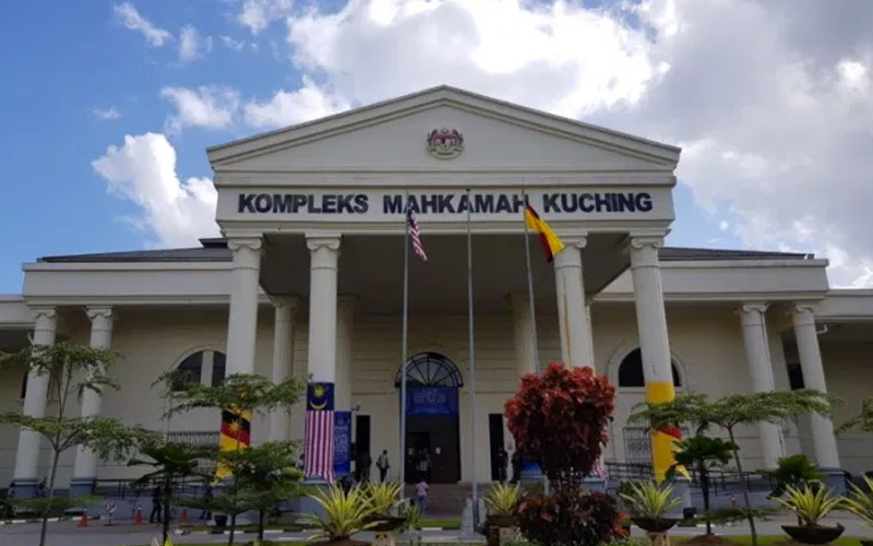 mahkamah kuching sarawak fb