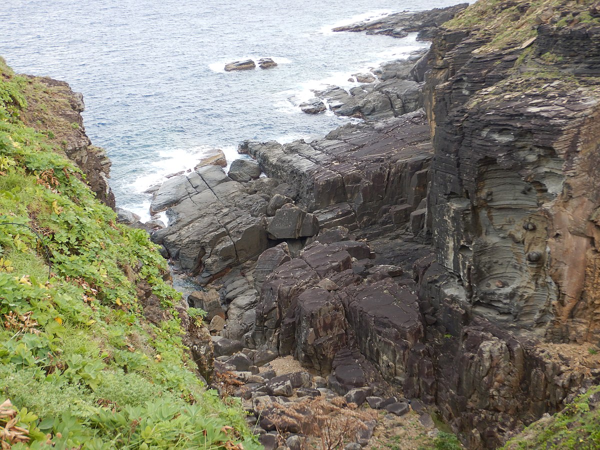 rock formations at sanninudai