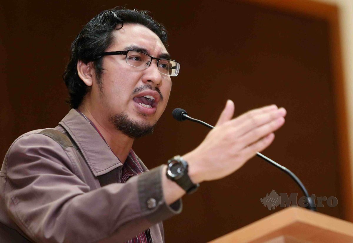 wan ahmad fayhsal / wacana kepimpinan