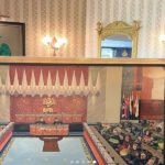lukisan parlimenmonyet
