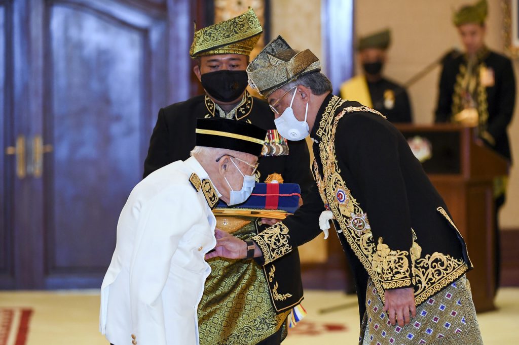 agong arshadayub