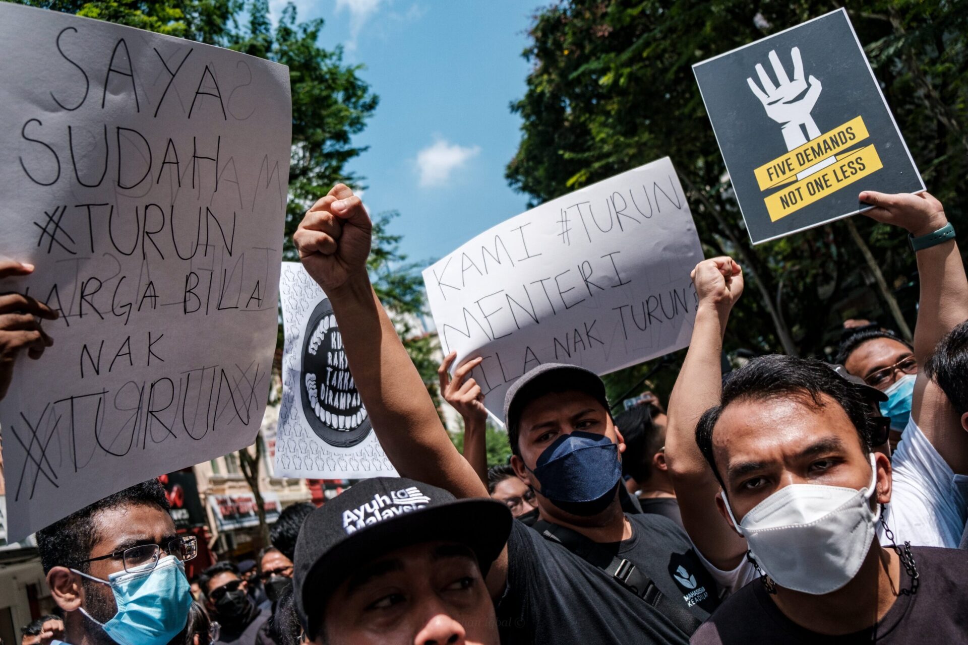 turun demo